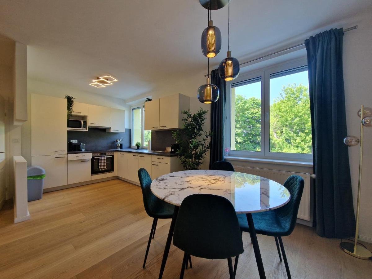 Feelhome-Donau-6 Gaeste-Wifi-Smart Tv ウィーン エクステリア 写真